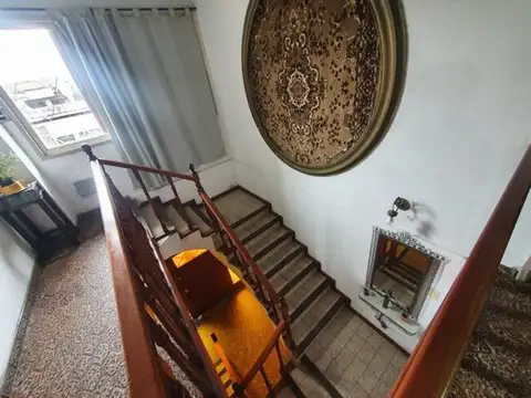 Casa 5 ambientes con 5 baños