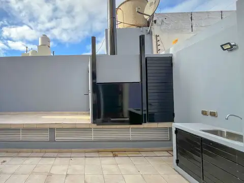 Depto Tipo Casa en Venta de 3 ambientes
