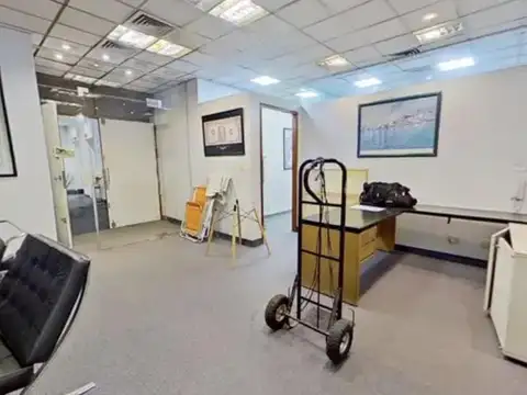 Oficina en Alquiler al Este