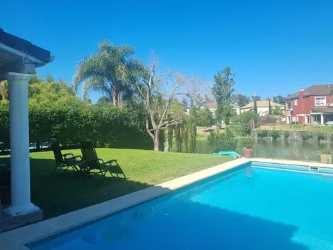 Casa en  alquliler anual Barrancas del lago, Nordelta