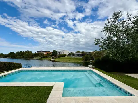 Casa en Alquiler Temporal en Villanueva, USD 4.500
