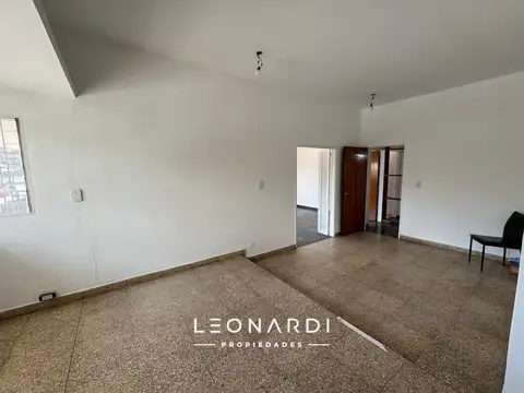 Oficina en Alquiler en Belén de Escobar, $ 1.700.000