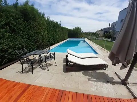 Casa  en Alq. Temporario en El Cantón Golf, El Cantón, Escobar