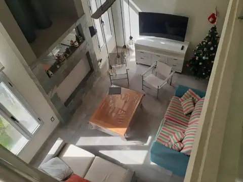 Casa en Alquiler Temporal en El Cantón - Barrio Golf, USD 6.500