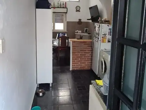 Depto Tipo Casa 3 ambientes con 1 baño