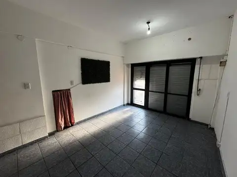 ALQUILER LOCAL 21m2 - MATADEROS - CABA