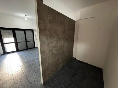 Local en Venta Via Pública