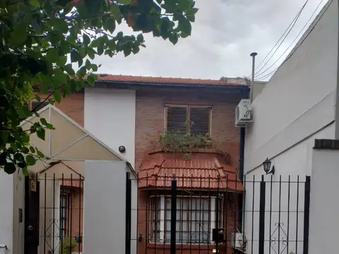 TRIPLEX, CON COCHERA