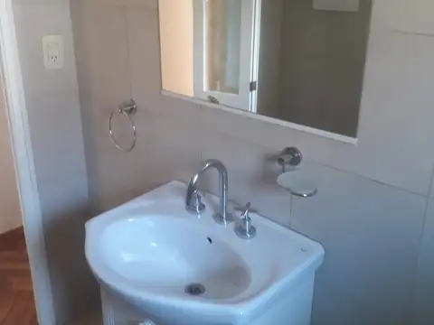 OPORTUNIDAD! DEPARTAMENTO DOS AMBIENTES EN RECOLETA EN VENTA