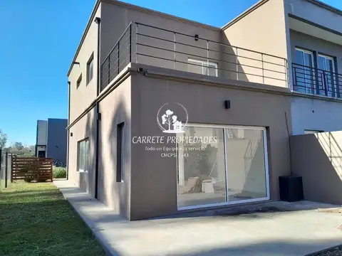 Casa en Venta en Pilar, USD 107.800