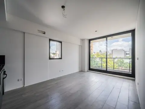 Av Balbin 3200 , Piso 3