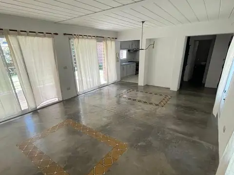Casa en Alquiler en Bella Vista, $ 2.000.000