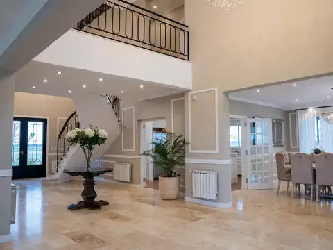 Casa en Venta en Puertos - Barrio Costas, USD 1.600.000