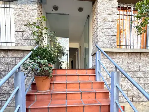 Venta Departamento tipo casa en Villa del Parque 2 Coch, Terraza quincho.