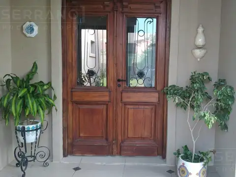 Casa en Alquiler en Villanueva, USD 1.800