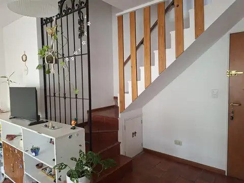 Departamento en Venta en San Isidro Vías / Rolon, USD 184.000