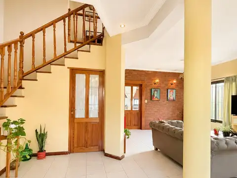 Casa Chalet  en Venta en Troncos del Talar, Tigre, G.B.A. Zona Norte