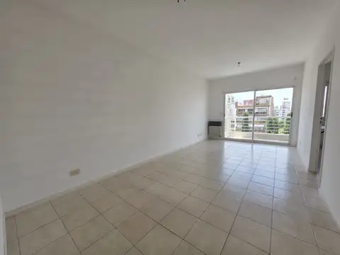 Avenida San Pedrito 200, Piso 8