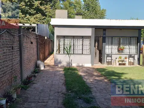 Casa 3 ambientes con 1 baño