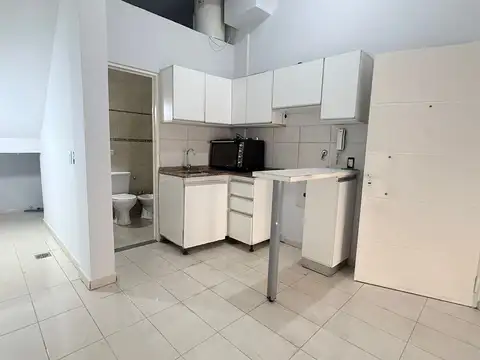 ALQUILA MONO AMB CENTRO CASEROS 26m2
