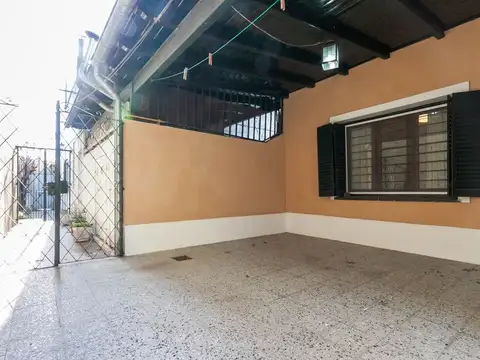 Depto Tipo Casa en Venta 45 años