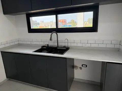 Casa Chalet  en Venta en Santa Sofía, Pilar del Este, Pilar