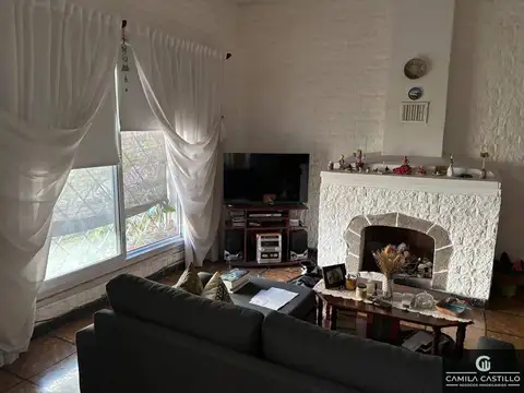 Depto Tipo Casa en Venta de 3 ambientes