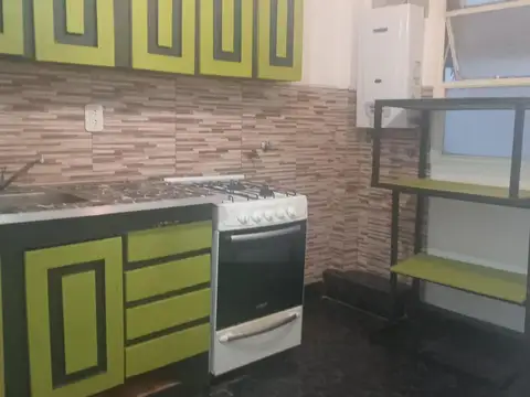 Departamento en Alquiler en Villa Crespo, $ 800.000