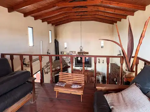 Casa 4 ambientes con 1 baño