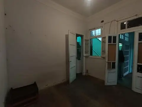 Avenida Juan Bautista Alberdi 100