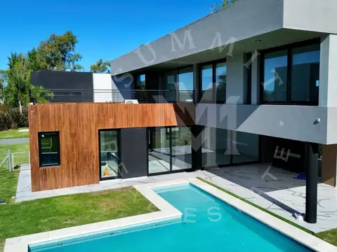Casa en Alquiler de 3 dormitorios