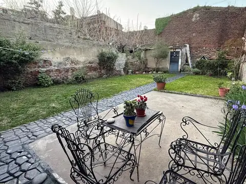 Depto Tipo Casa en Venta de 5 ambientes