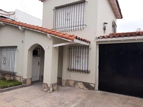 Galpon en Venta 31  mts Fondo