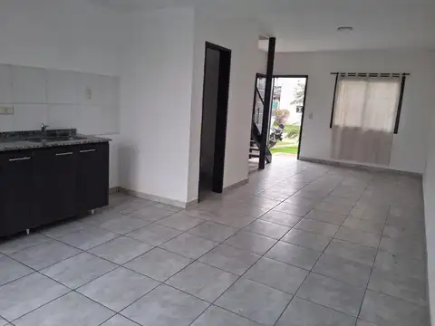 Casa en Alquiler en Umbrales De La Merced, $ 550.000