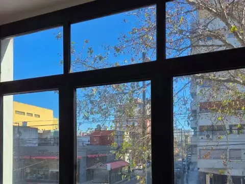 Av. Patricios 860 , Piso 1