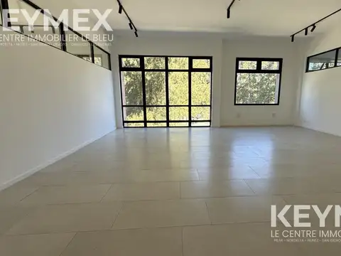 Alquiler Oficina Premium 51M² en Pilar | Cochera Incluida | Disponibilidad Inmediata