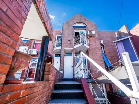 4 ambientes triplex en venta Ramos Mejía