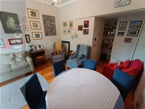 Departamento de 2 ambientes excelente estado, al frente con balcón en Belgrano R  Bajas Expensa