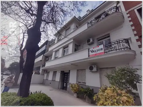 Depto Tipo Casa en Venta de 2 ambientes