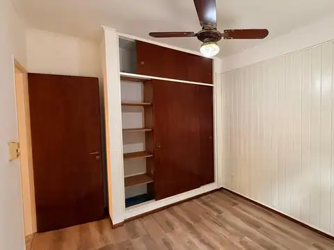 Ayacucho 2400, Piso 1