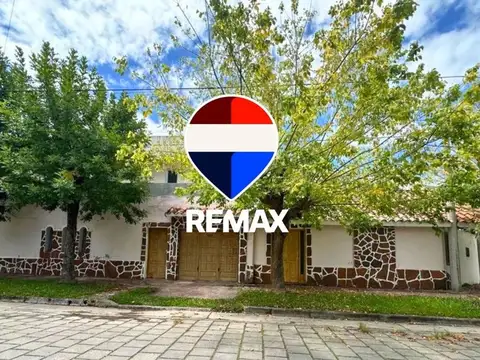 CASA EN VENTA LOS PINOS 2 DORM APTA CREDITO