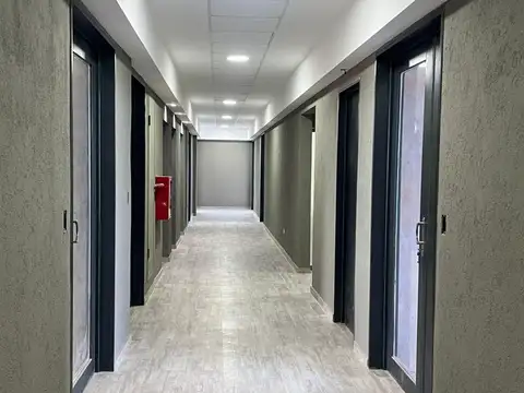 Oficina en Esc.-Centro