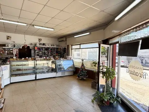 Fondo Comercio en Venta 75 años