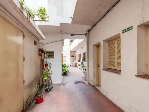 Hotel En Colegiales - Terreno Multiples Destinos