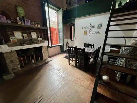Depto Tipo Casa en Venta 70 años