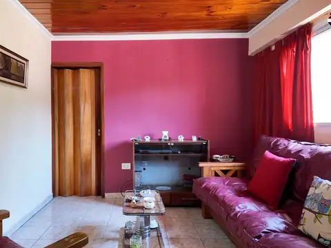 Casa en Venta en Temperley, USD 78.000