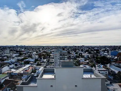 Departamento en Alquiler en Lanus Este, $ 550.000