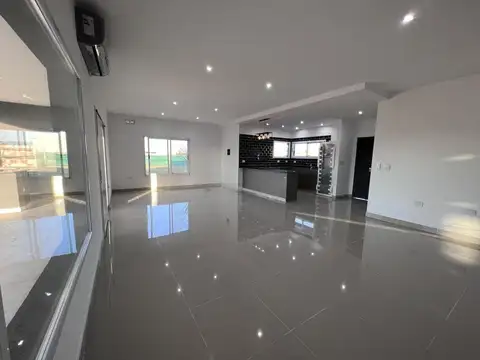 Casa en Venta en Canning, USD 215.000