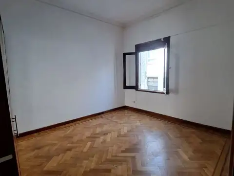 Oficina en Alquiler en Monserrat, $ 900.000