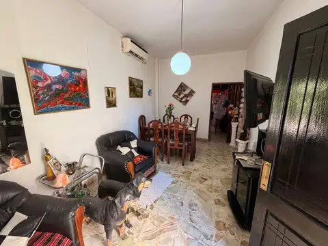 Casa en Venta en Isidro Casanova, USD 73.500